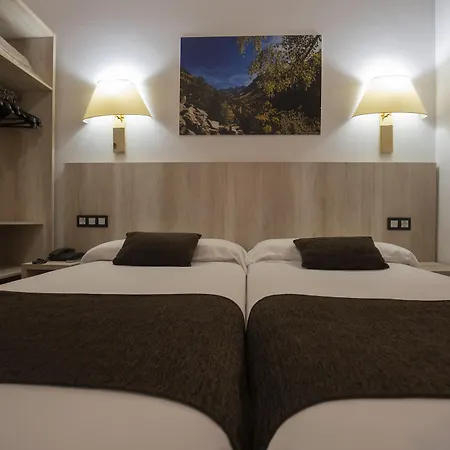 Marco Polo Hotel 3*